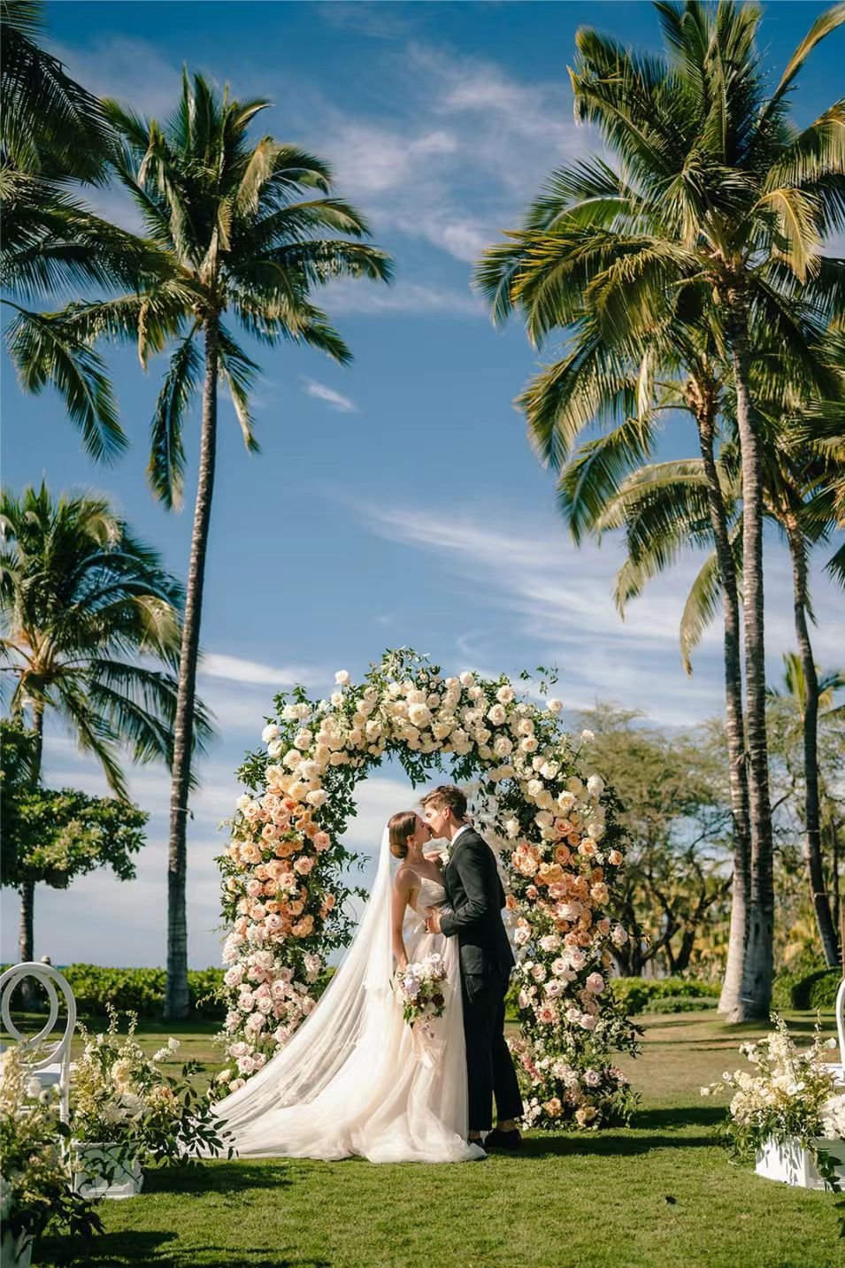 Destination Wedding Dress Shopping: A Complete Guide for Hawaii Brides